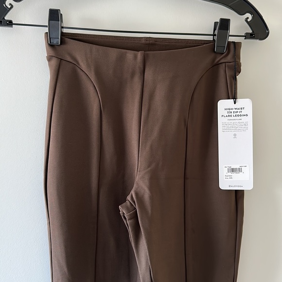 Brand New ALO With TAGS FLARE LEGGING XXS espresso - Picture 6 of 9